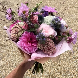 medium bouquet cut flowers